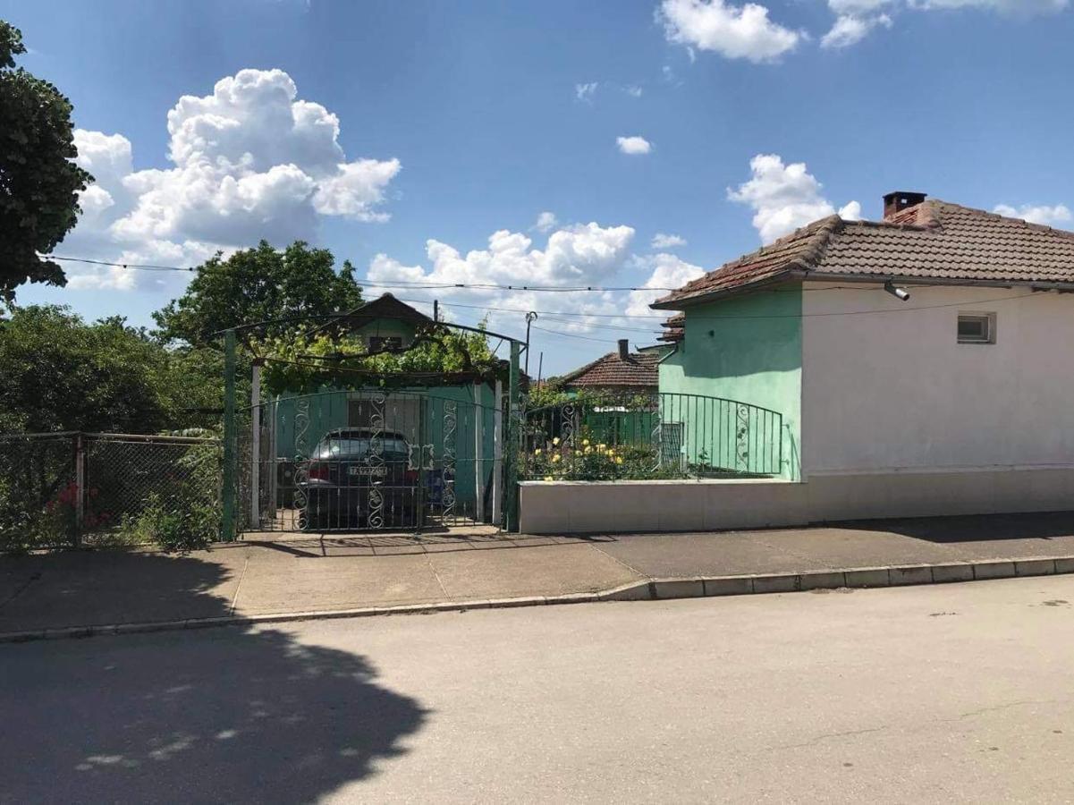 Слънце Villa Shabla Eksteriør billede