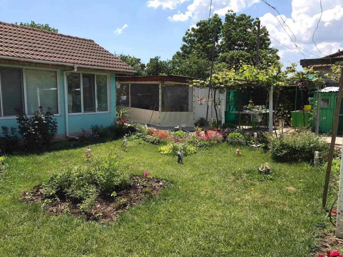 Слънце Villa Shabla Eksteriør billede
